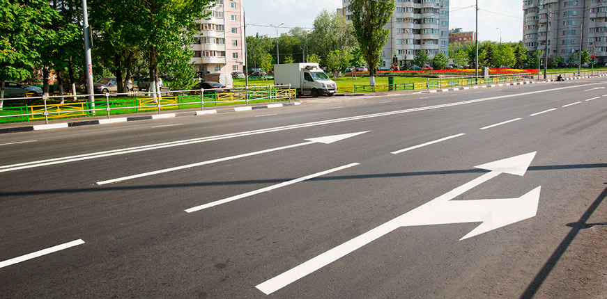 Новая дорожная разметка на улицах Санкт - Петербурга