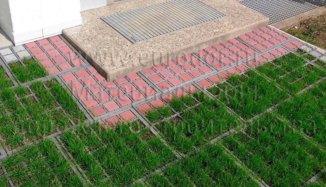 Пример укладки газонной решетки